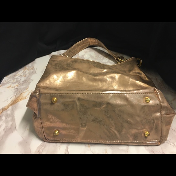 Purse with Gold Metal - Picture 2 of 10